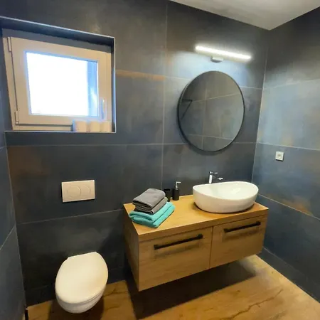 Emma Deluxe Apartman Zára